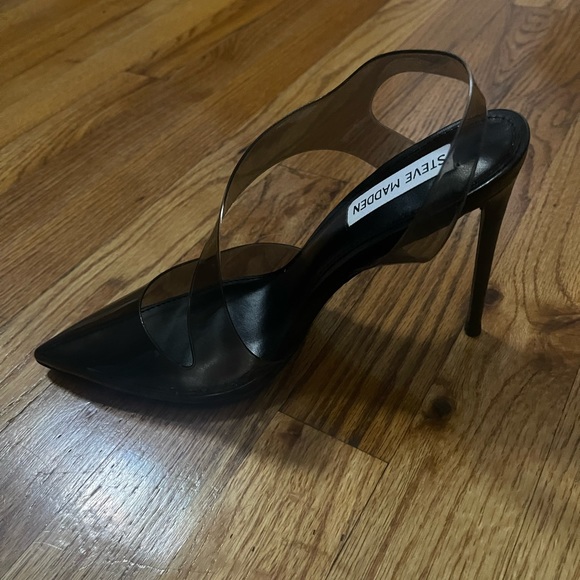 New Steven Madden Heels - Picture 1 of 3